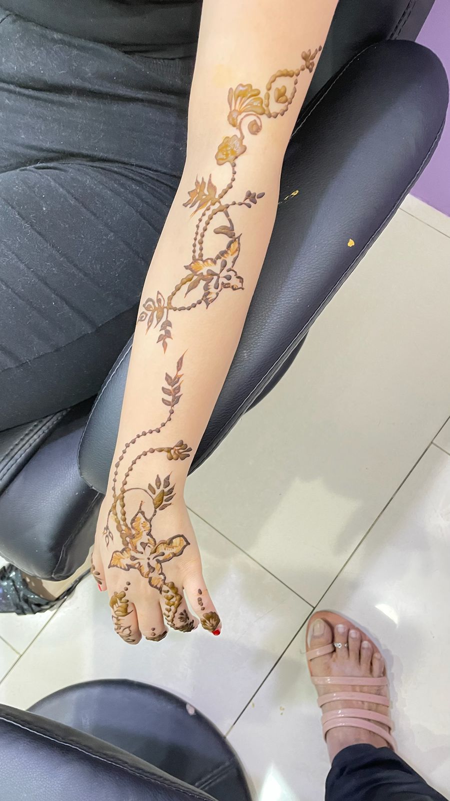 Floral henna patterns